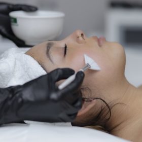 Ultimate deluxe facial header2